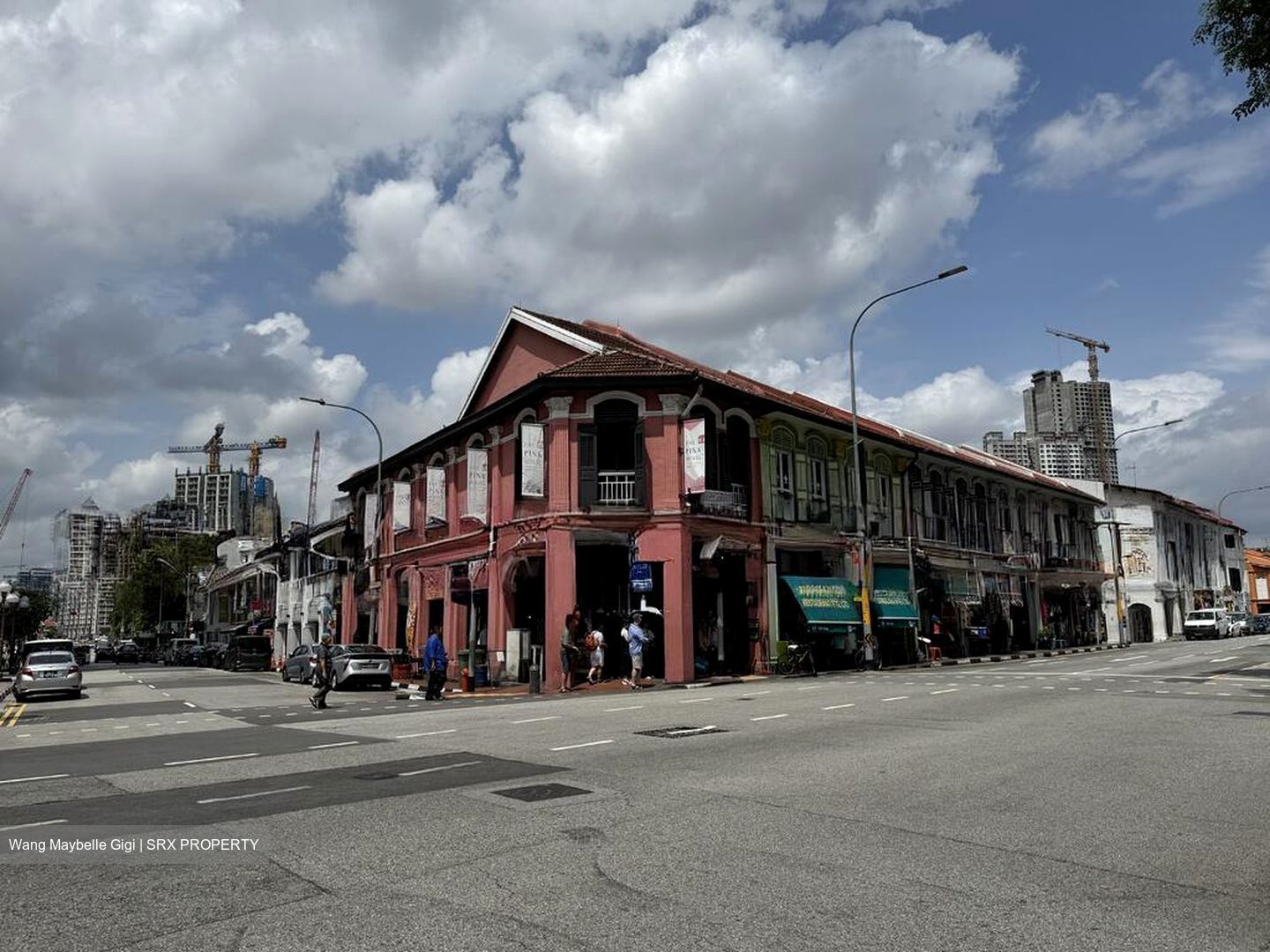 North Bridge Road (D7), Retail #521044291